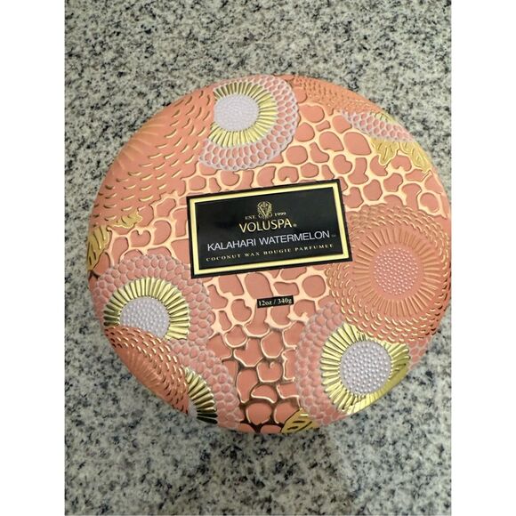 VOLUSPA KALAHARI WATERMELON 3 WICK TIN CANDLE ~NEW - Picture 1 of 3